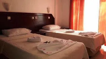 Marina Hotel 2*